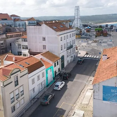 100ft - Sítio Da Nazaré, Surfing&bbq * Nazaré